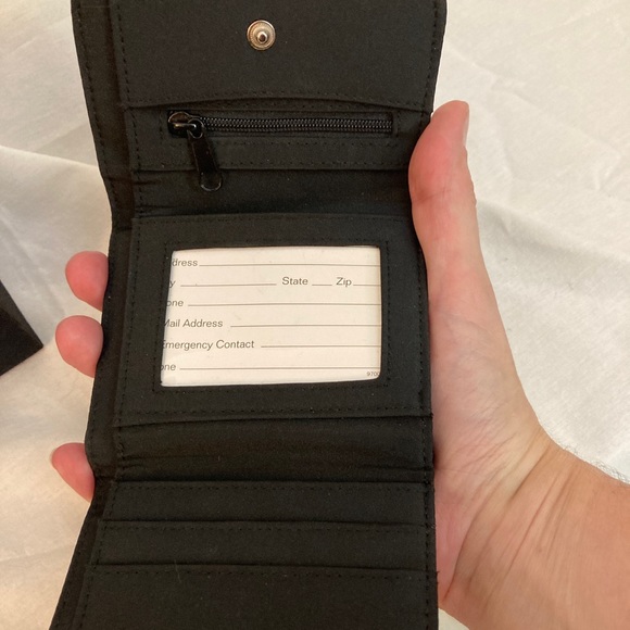 La Regale Evening clutch with matching wallet - Picture 3 of 9